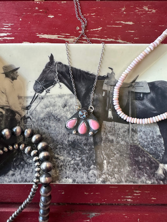 The Faye necklace