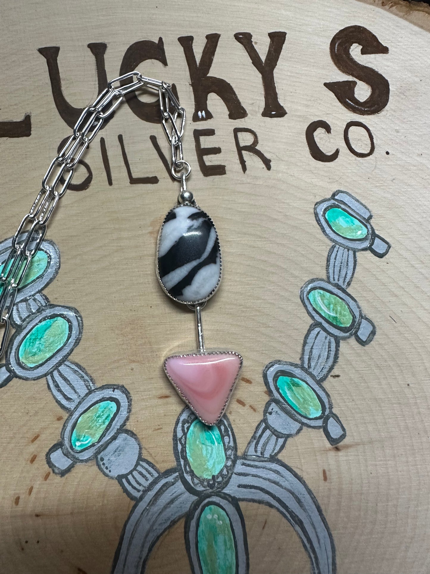 The Wild Zebra necklace